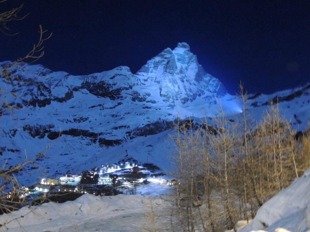 Hotel Mignon Breuil-Cervinia Exterior photo