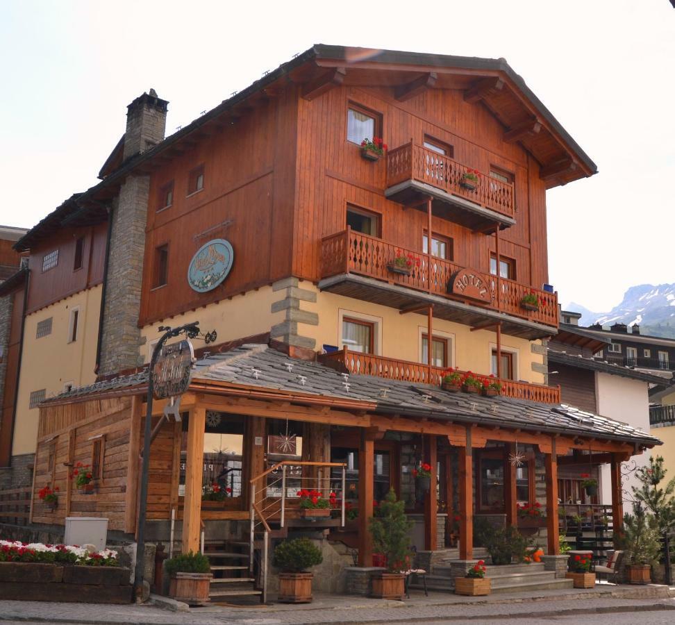 Hotel Mignon Breuil-Cervinia Exterior photo